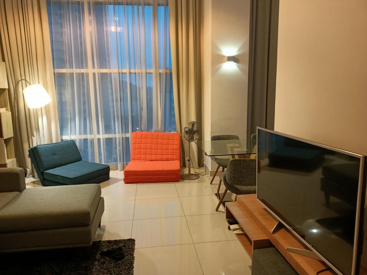 Duplex Condo@Maritime 8 Джордж Таун Екстериор снимка